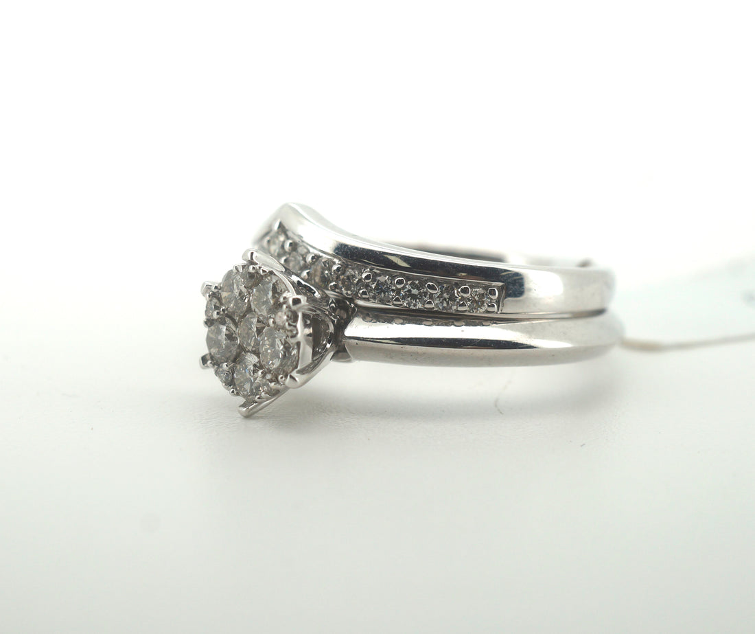 Ladies 9CT White Gold Diamond Ring Set - 214693