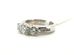 Ladies Stunning 18K White Michael Hill Gold Ring (Size J) - 254063