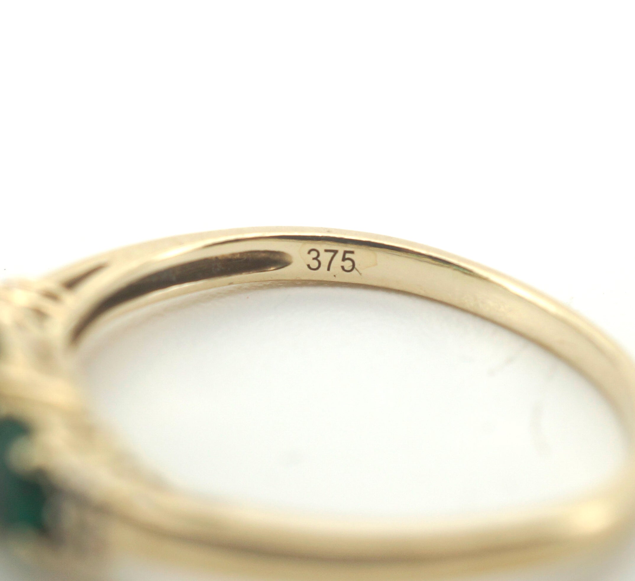 Ladies 9ct Yellow gold ring with Green Stones / Diamonds (Size M) - 503349