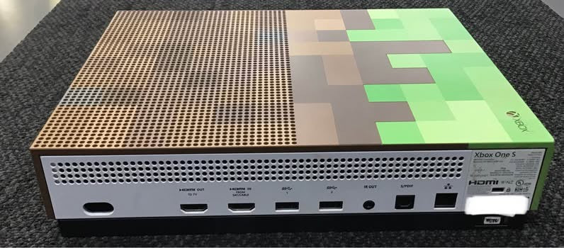 Xbox one S Minecraft edition Ref#506794