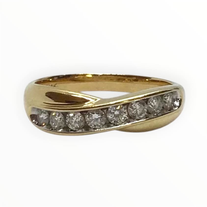 Ladies 10ct Gold Diamond Ring (Size Q) Ref#513130